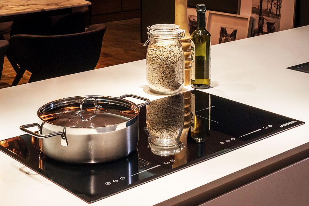 Bếp từ Modena BI 1725