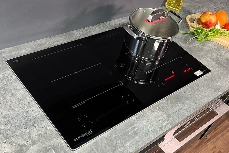 Bếp từ Eurosun EU-T706Pro hội tụ những tính năng tiên tiến